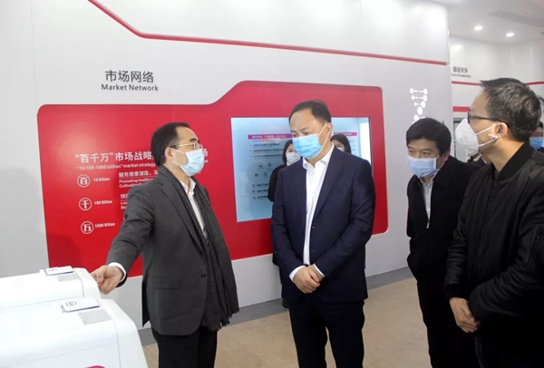 伟德体育 - 综合体育赛事平台|奥体中心相助同伴