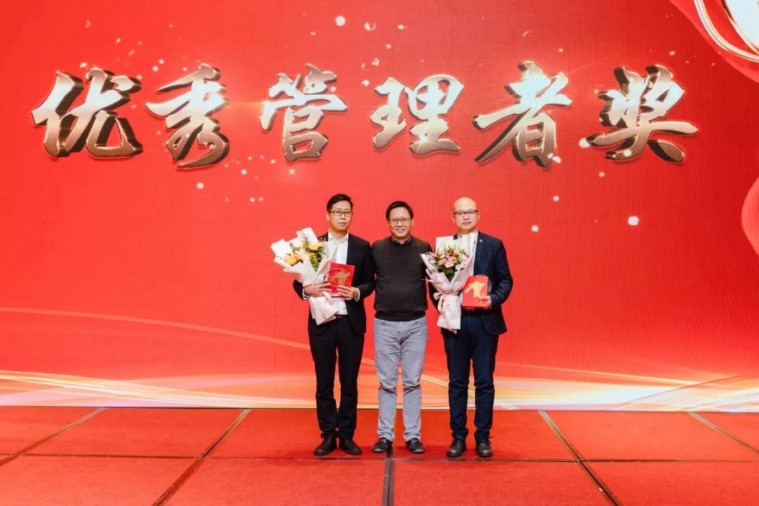 伟德体育 - 综合体育赛事平台|奥体中心相助同伴
