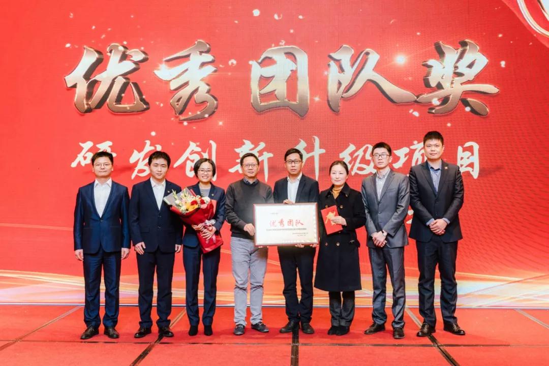 伟德体育 - 综合体育赛事平台|奥体中心相助同伴