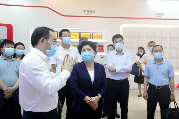 伟德体育 - 综合体育赛事平台|奥体中心相助同伴