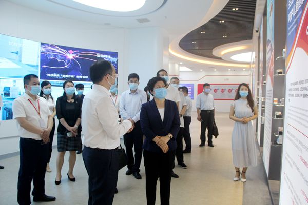 伟德体育 - 综合体育赛事平台|奥体中心相助同伴