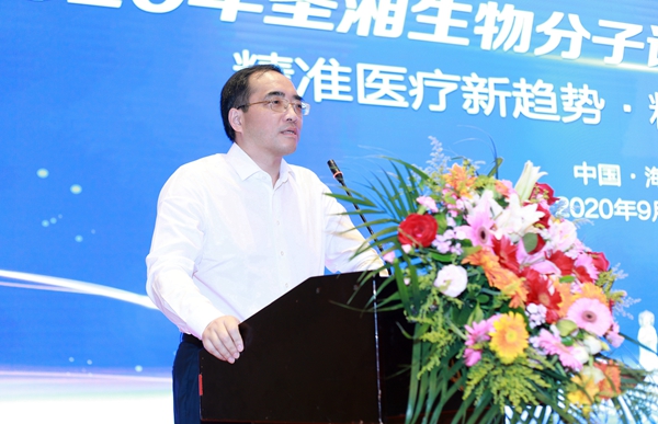 伟德体育 - 综合体育赛事平台|奥体中心相助同伴