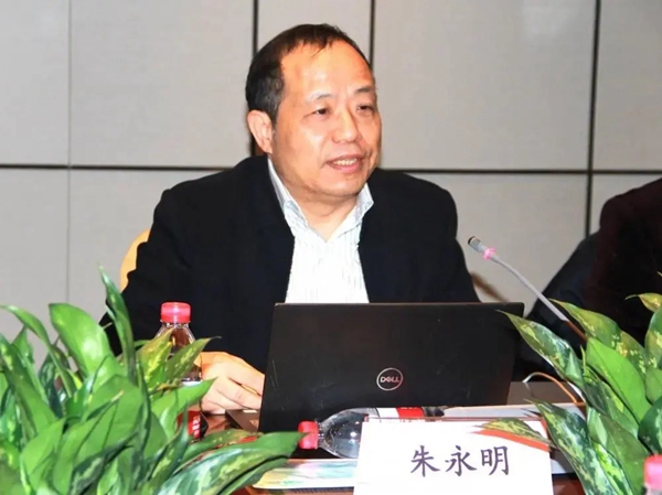伟德体育 - 综合体育赛事平台|奥体中心相助同伴