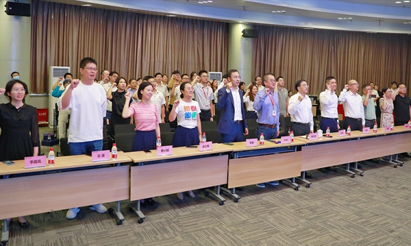 伟德体育 - 综合体育赛事平台|奥体中心相助同伴