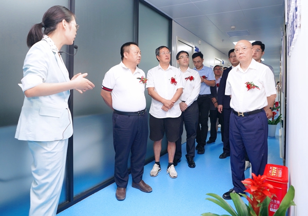 伟德体育 - 综合体育赛事平台|奥体中心相助同伴