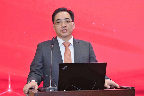 伟德体育 - 综合体育赛事平台|奥体中心相助同伴