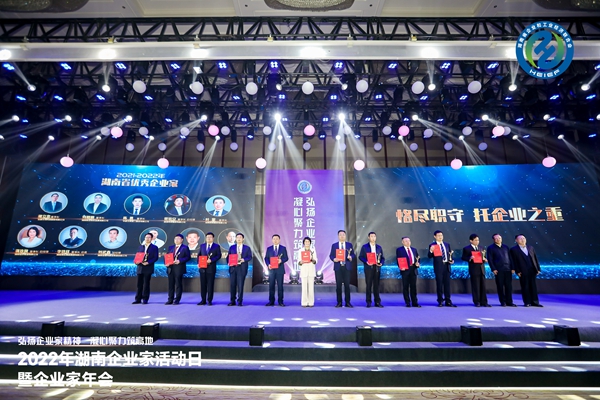 伟德体育 - 综合体育赛事平台|奥体中心相助同伴