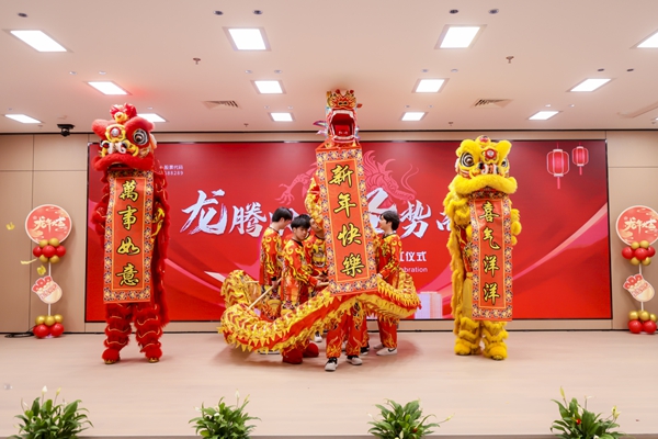 伟德体育 - 综合体育赛事平台|奥体中心相助同伴