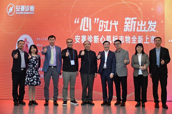 伟德体育 - 综合体育赛事平台|奥体中心相助同伴